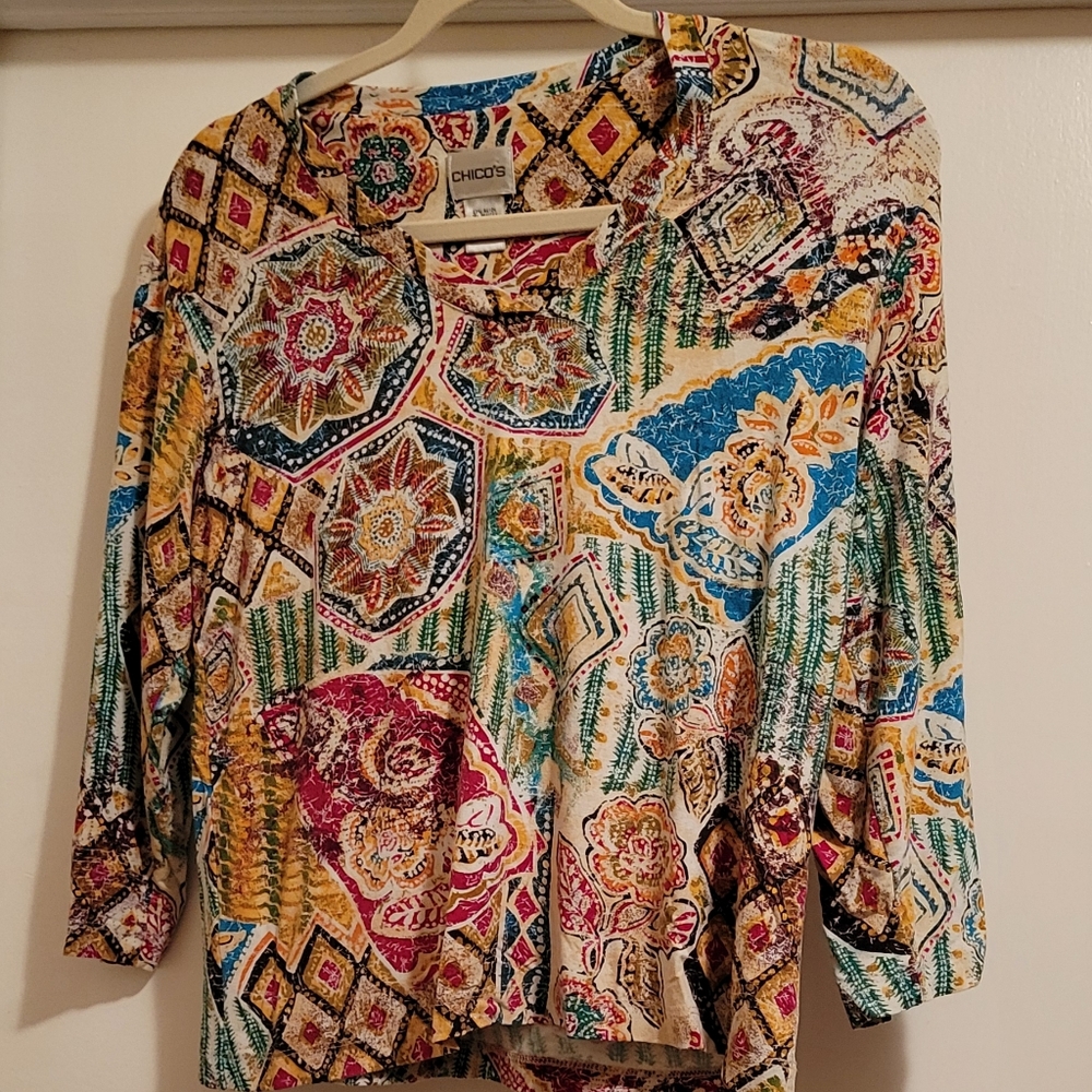.Chico's Woman's Floral Geometric Multi-Color Blouse Size 1 Long Sleeve